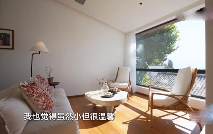 5位单身阿姨,抱团买房养老,520平189W装成山间别墅