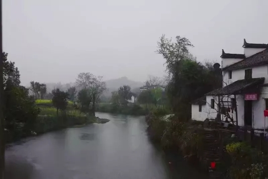 赋词千行,把酒千觥,烟墨流年聊寄仄平中丨薰衣2019诗词集