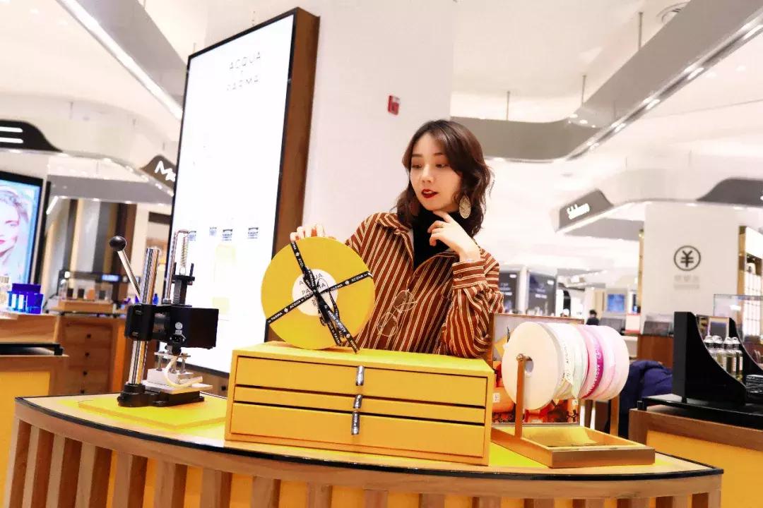 可以提升妆容质感的化妆品,提升妆感化妆产品