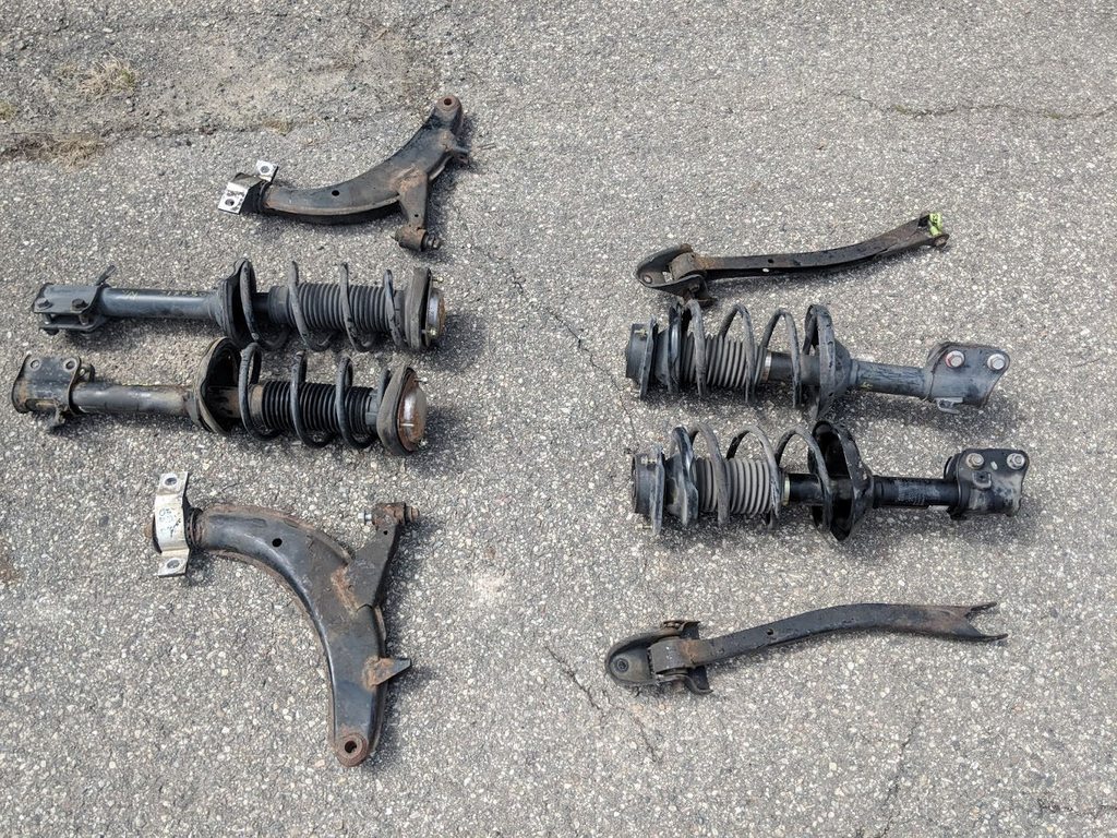 斯巴鲁翼豹2.0r两厢二手能入手吗,2006斯巴鲁翼豹二手多少钱