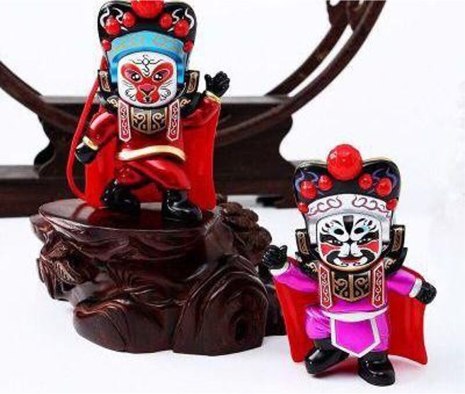 新春打卡重庆香水百合网红艺术节,坐小火车、玩玻璃滑道...