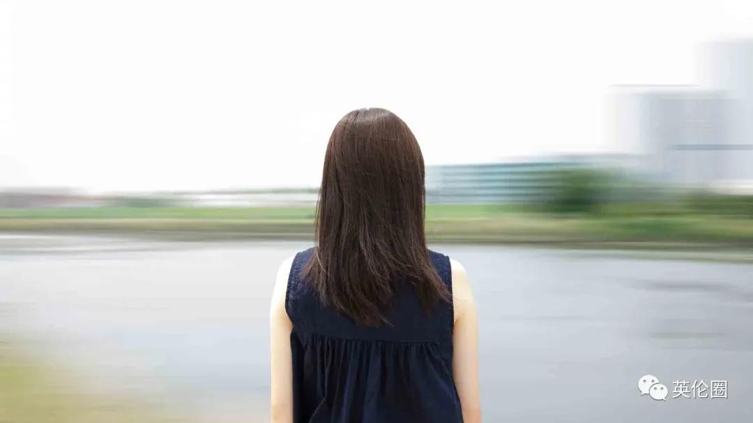 英国专门组织华人打疫苗！4名接种者亲历：低烧乏力起红疹关节痛