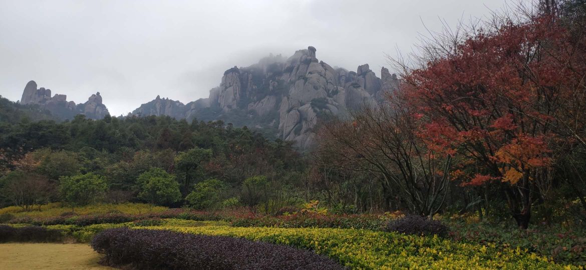 雨中游大奇山,雨中游太湖