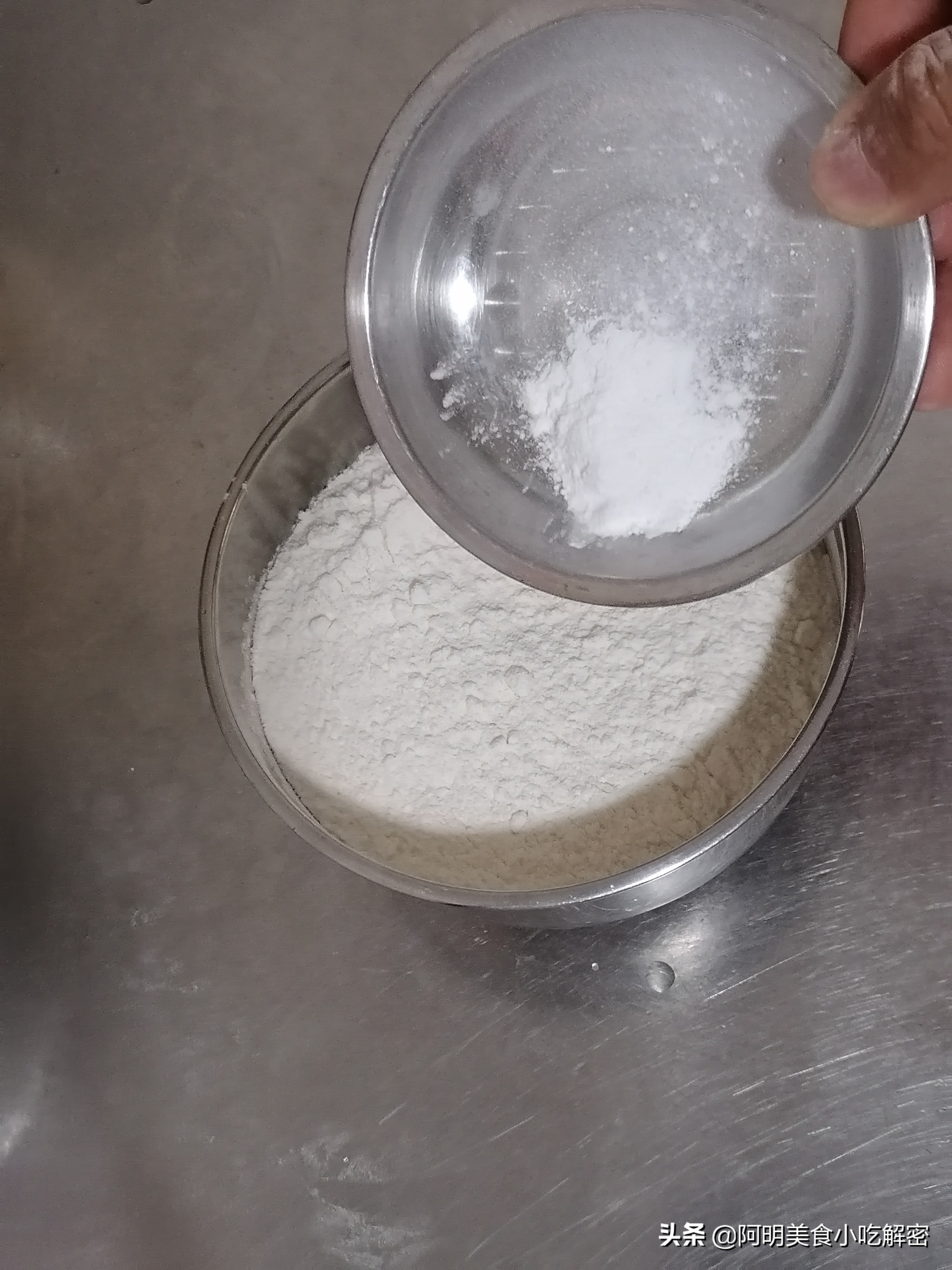 烤酥饼最简单的方法,烤酥饼最正宗的做法