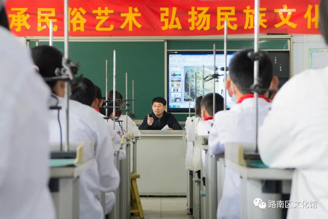 非遗传承人走进小学,非遗传承人走进校园文化