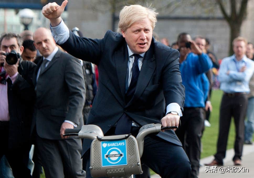 约翰逊是如何当上英国首相的,英国首相眼中的约翰逊