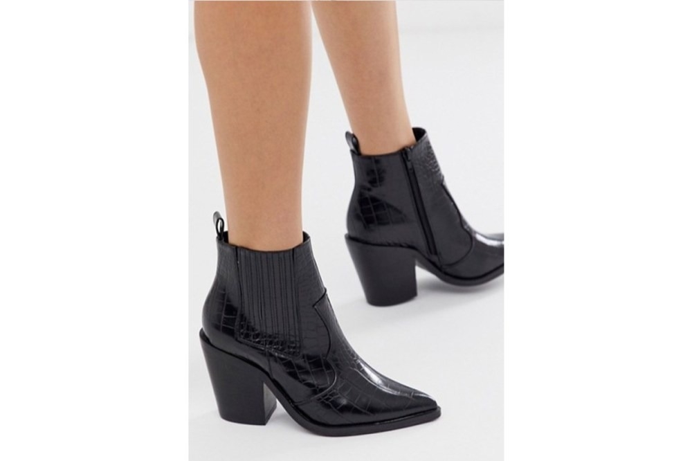 不想穿烂大街的衣服平价,不想穿便宜衣服了怎么办