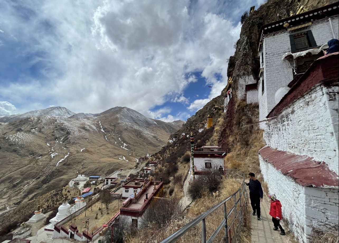 拉萨步行朝拜攻略详细,拉萨旅游必游寺院