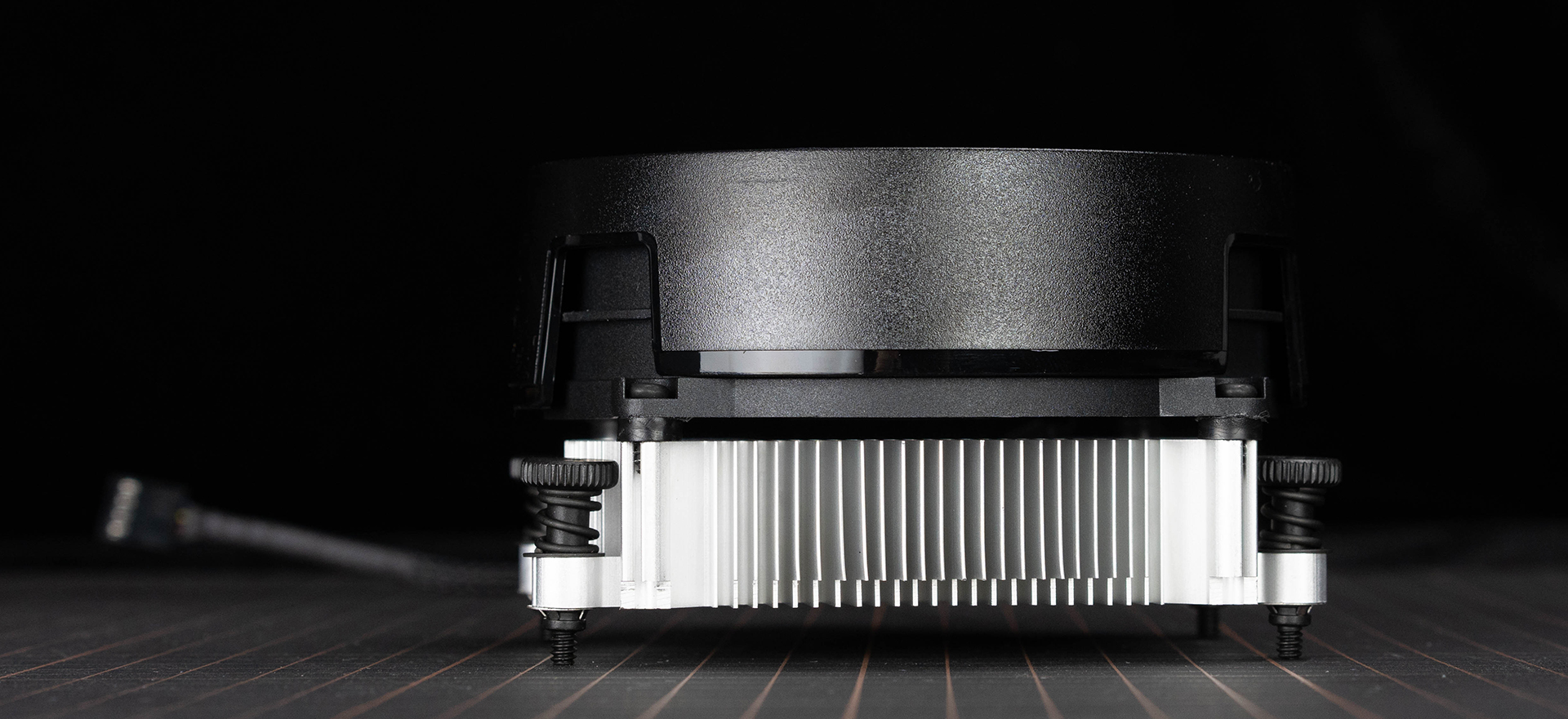 各方面性能都很均衡的游戏机,中端游戏机有哪些