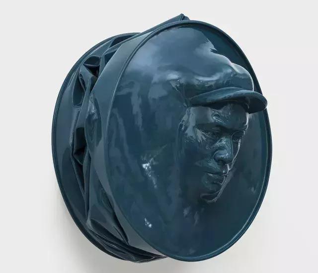 任宏伟|油桶中的褶皱美学