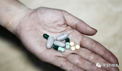 怀孕十天发现怀孕可以不要吗,黑色经血有怀孕可能吗