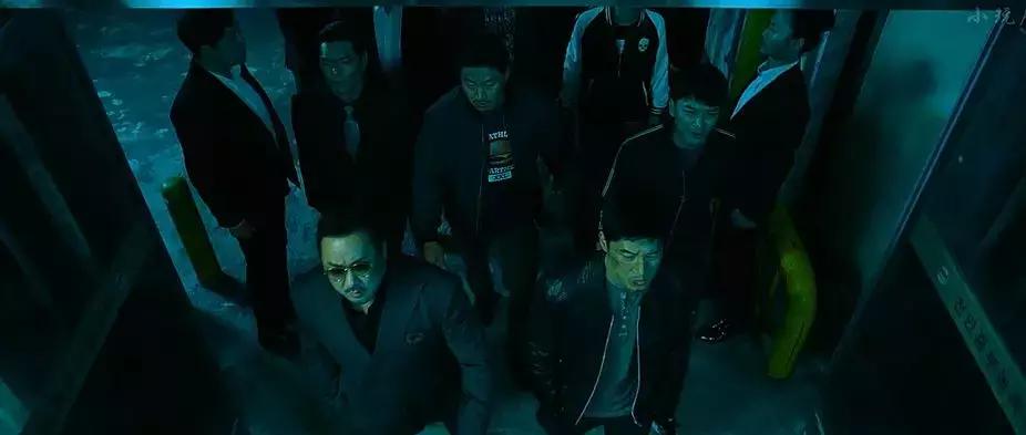 一部警察破案的电视剧老片子,警察靠指甲破案的悬疑片