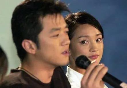 周迅十六岁照片,周迅17岁照片大全