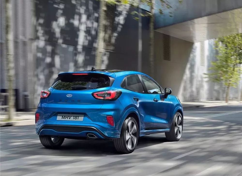 定位小型suv福特puma官图正式发布,福特小型puma跨界车