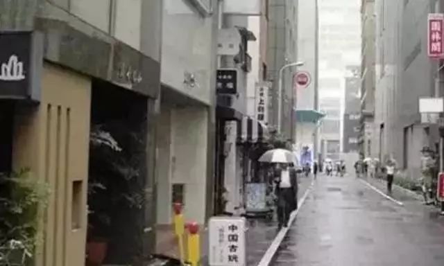 日本古玩市场视频,日本古董市场攻略