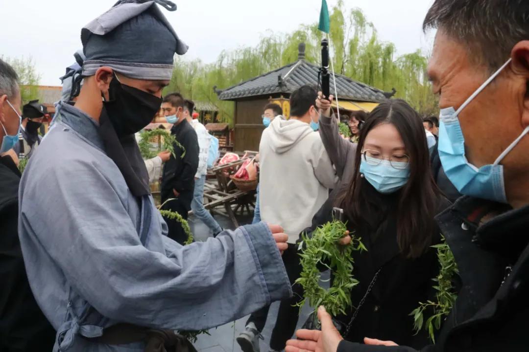 清明上河园终身年卡在哪里购买,清明上河园年票能升级终身票吗