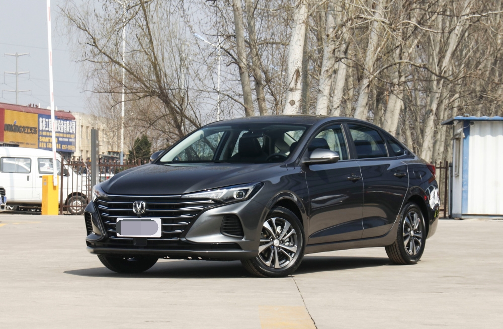 8万块省油汽车推荐哪款车最好,九到十万落地皮实耐用买什么车好