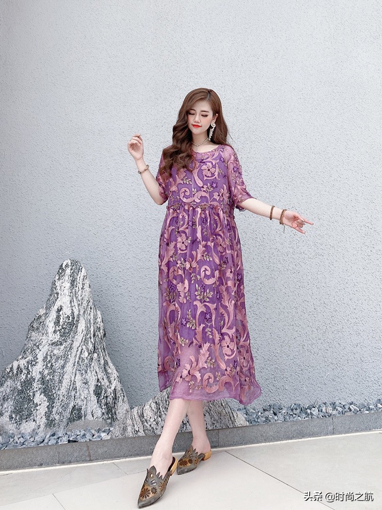 丝质仙气连衣裙,高端飘逸暗色花连衣裙清新超仙气