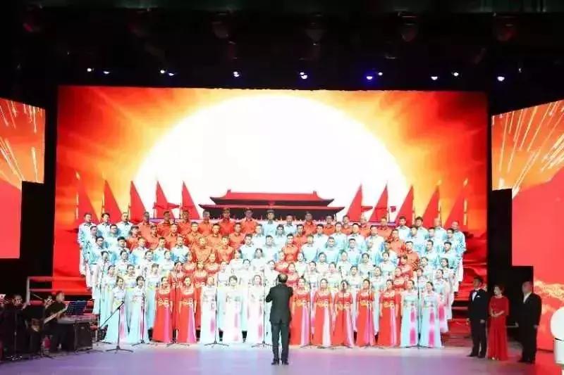 14支队伍成功晋级总决赛！鄂尔多斯这场规模最大的合唱比赛复赛圆满举办