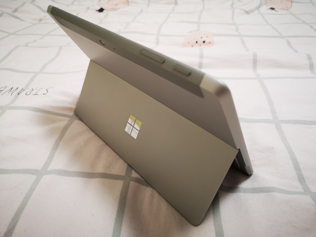 surfacego与ipadpro的对比,surfacego和ipad哪个好