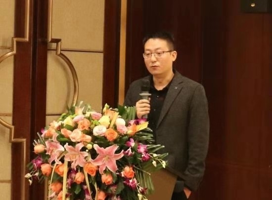 创天互娱神泣怎么有2个版本,创天互许神泣怎么样