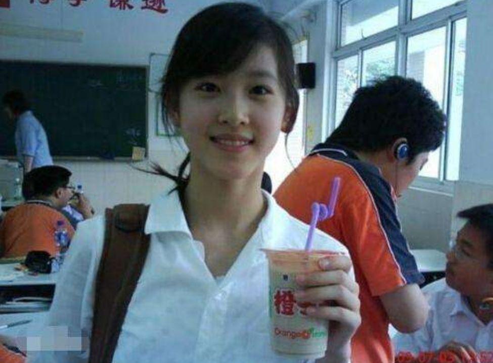 网红鼻祖凤姐最新状况,网络红人凤姐现状