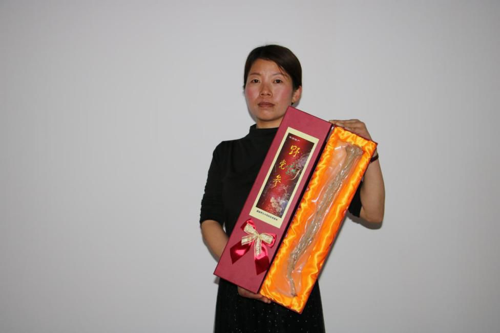 五六个月，五六十个村民微商干了上百万平顺县电商扶贫微商村纪事