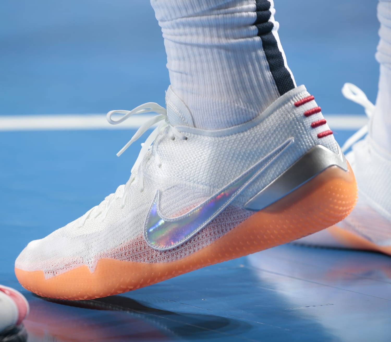 NBA赛场最近三天篮球鞋精选集：鞋头们的赛季鞋王之争越发激烈