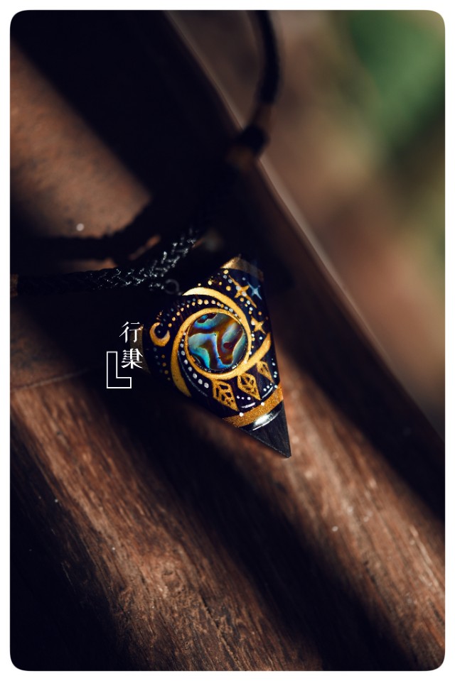 手工制作木质月牙吊坠,手工菱形吊坠的制作方法