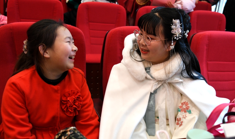 佳音艺术培训中心主持班汇报演出,佳音琴行学员演奏会