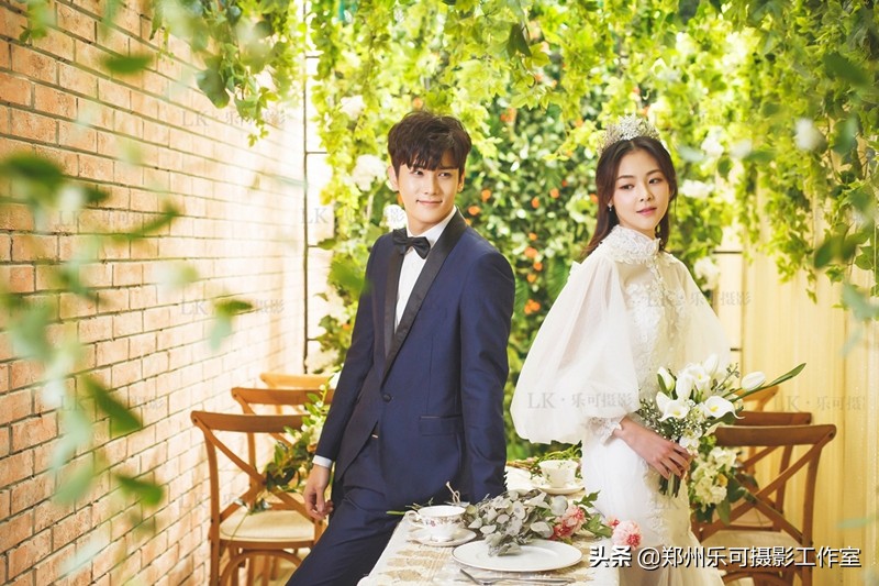 「乐可摄影」捕捉精彩瞬间，外景婚纱照如何拍得好看？