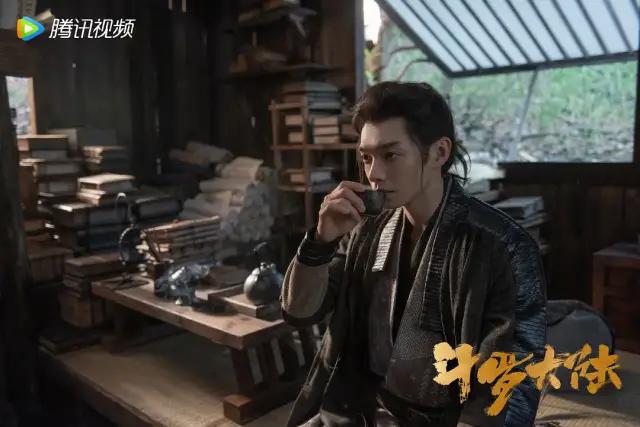 辰亦儒在斗罗大陆中剧照,辰亦儒演斗罗大陆的大师花絮