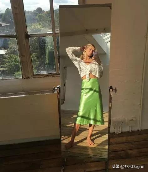 夏天穿白色衣服怎样才不会透,夏天穿衣怎么才能不土