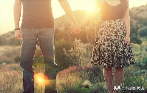 他对待男女关系比较随意，没有原则和底线，我该怎么说，他才听？