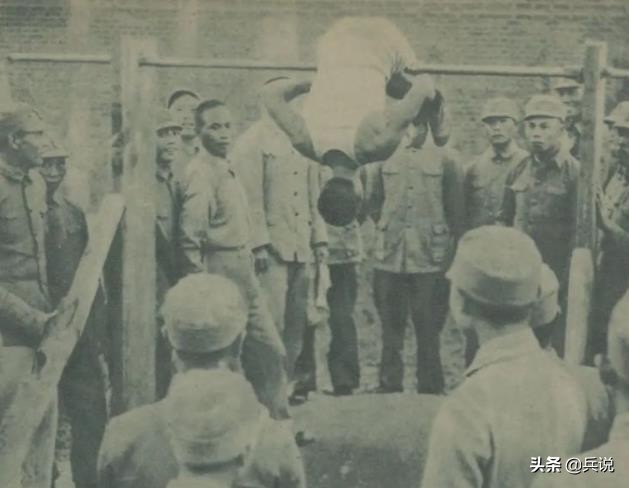 八百壮士最后结局:幸存不到百人,被蒋氏遗忘,解放后陈毅发补助