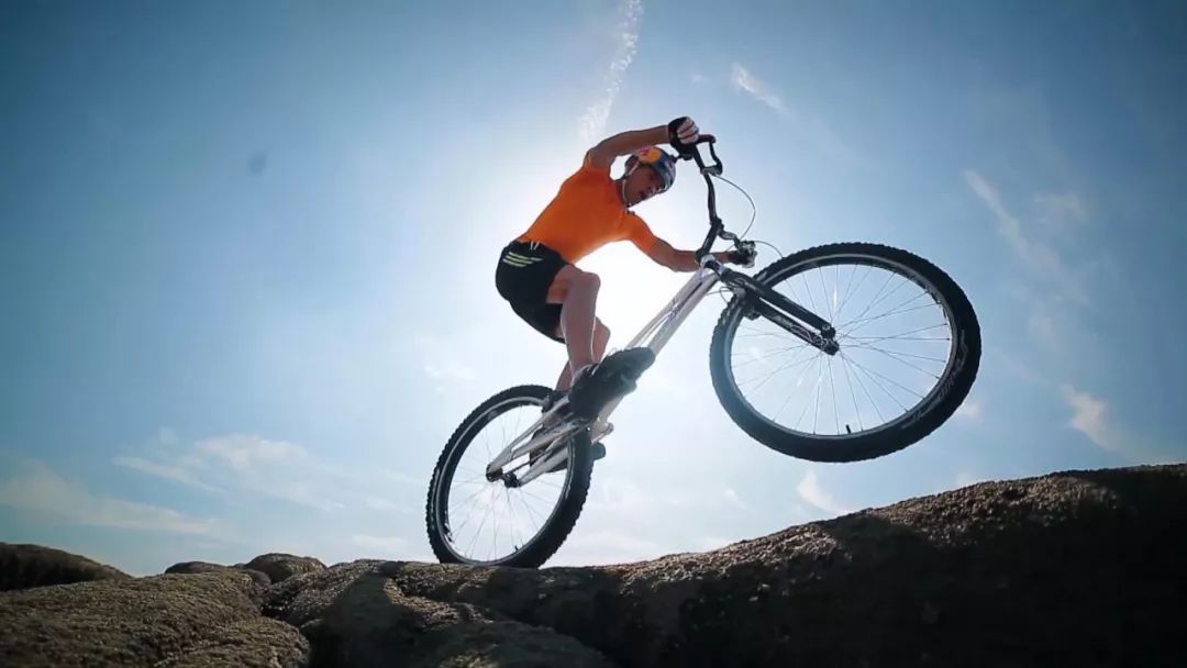 邪不压正导演评价彭于晏,邪不压正彭于晏经典