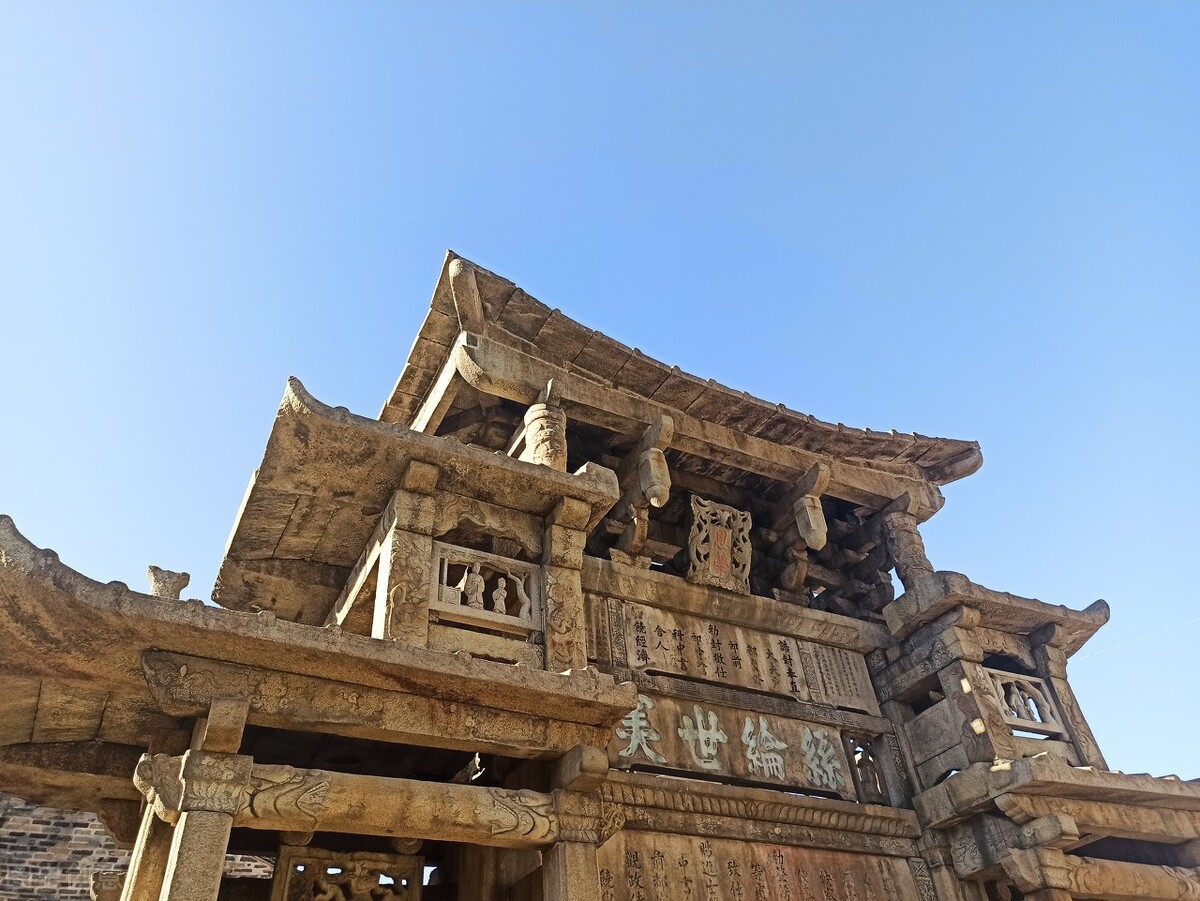 15年从底层草根公务员到厅局级领导，当年明月的火箭逆袭之路