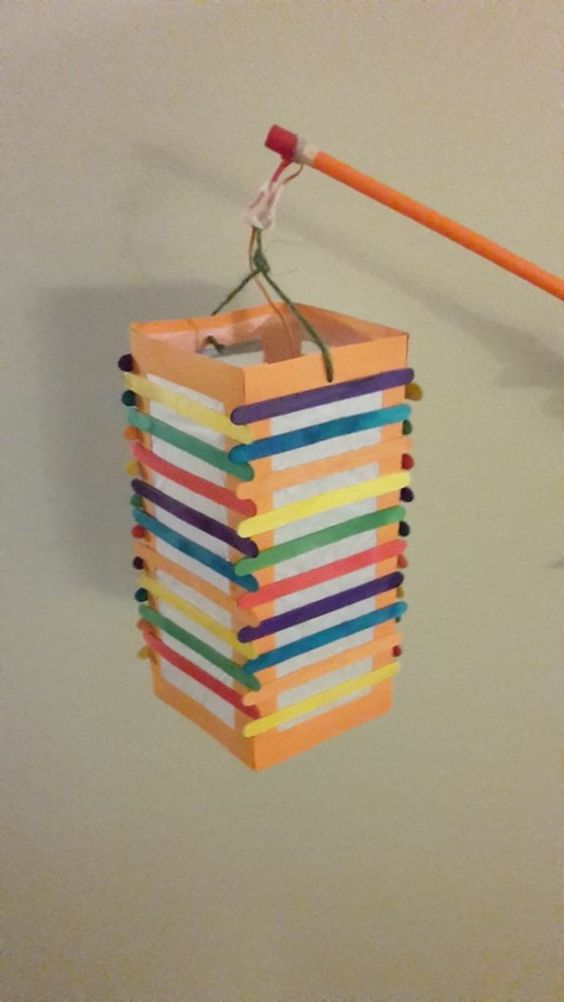 关于中秋节的手工灯笼简单易学,中秋灯笼diy幼儿园师生户外活动