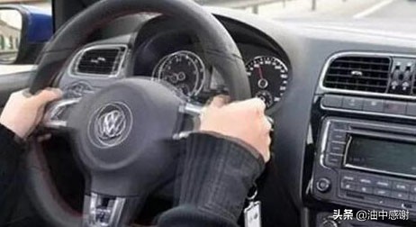 “车震”不都是积碳惹的祸，还有“引擎脚”和轮胎