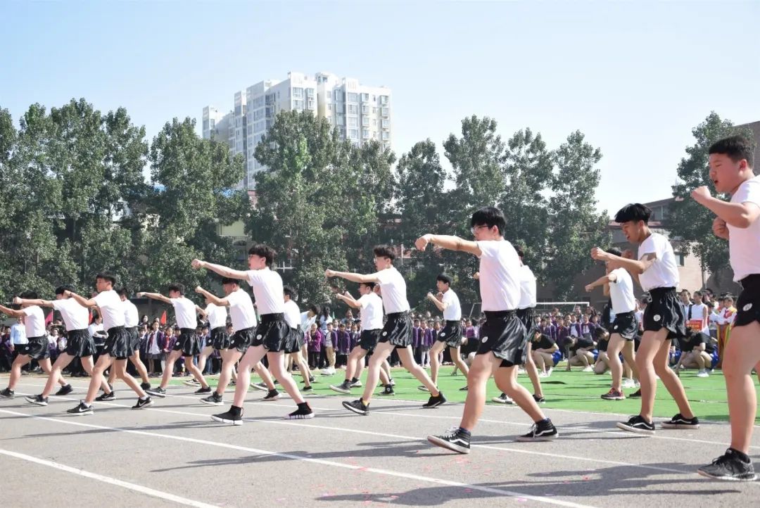 东外招生,东外高中部对全市招生吗