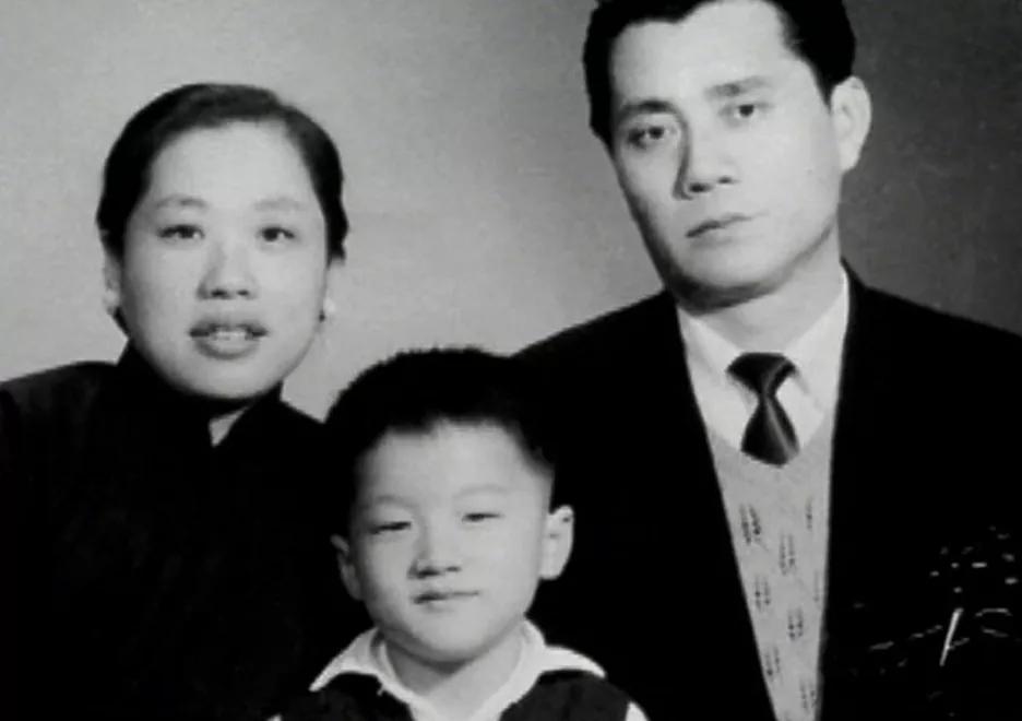 成龙功夫巅峰时期的动作,成龙武打功夫