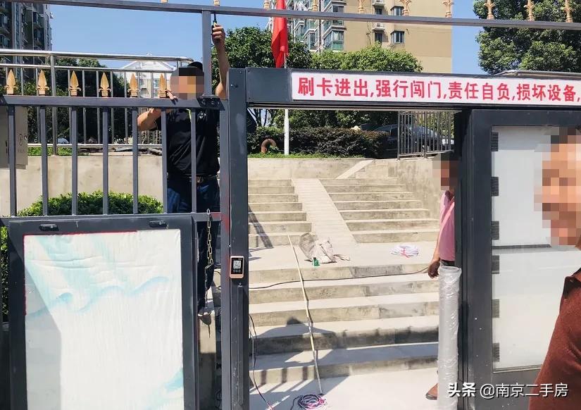 2019年以前的老破小学区房,破旧学区房逆袭70平变双卫住六人