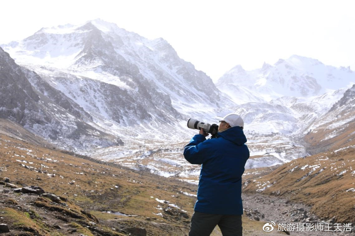 户外摄影向笨重电脑说拜拜,RAVPower无线WiFi-文件宝评测来了