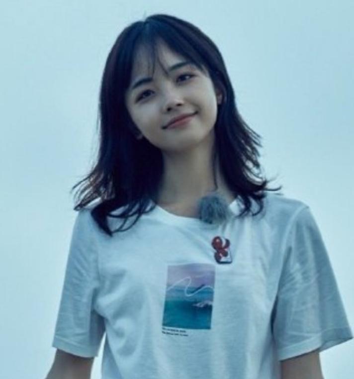 央视主持人珊瑚,央视主持人种珊瑚