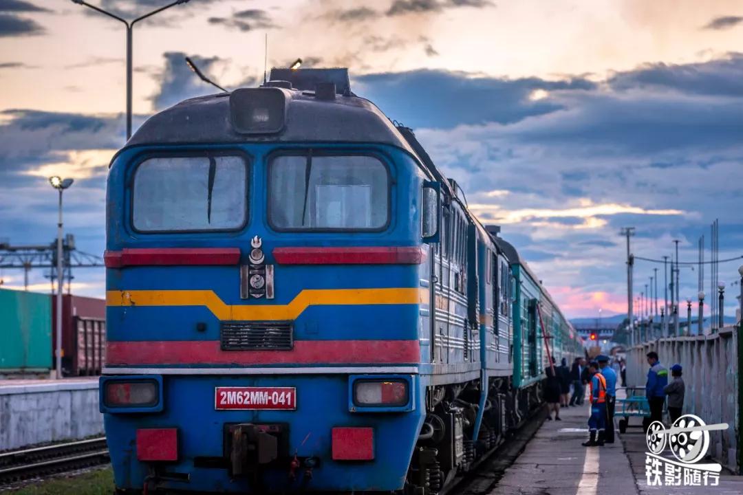 閾佸奖,閾佸奖闅忚婊囪秺閾佽矾