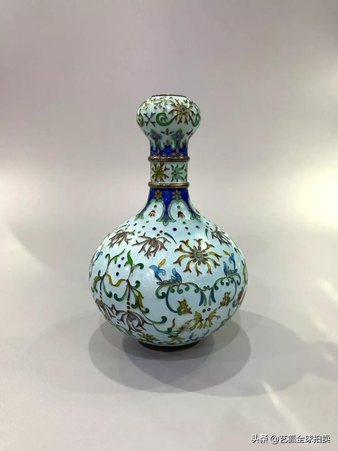 乾隆御制四方景泰蓝花鸟拍卖价格,清乾隆铜鎏金景泰蓝镶嵌宝石宫灯