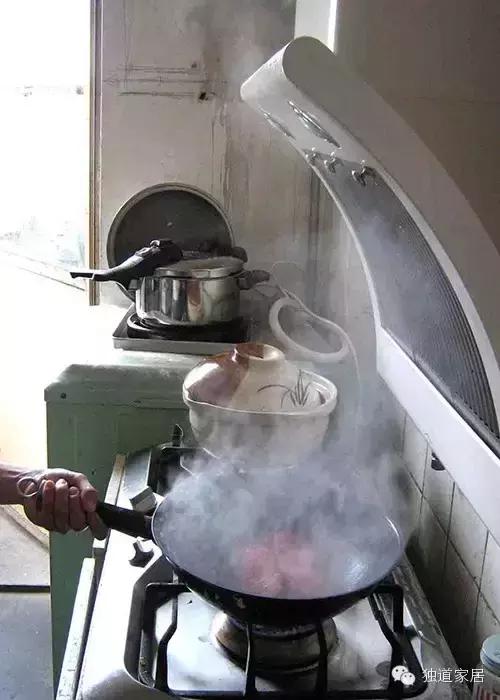 食堂厨房油烟机装修效果图,顶吸油烟机厨房装修