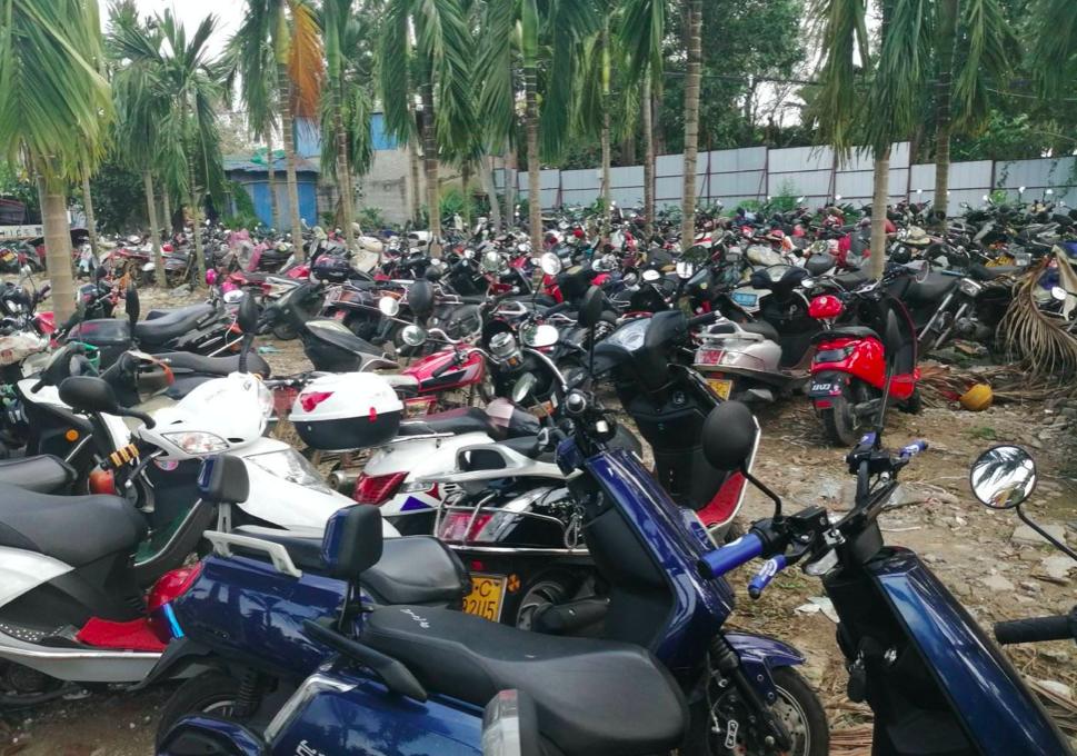 为什么有的电动车能卖大几千,为什么卖电动车的这么多