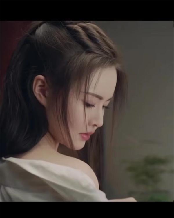 王晶版小唯太痴情，网友表示可怜女主云千千