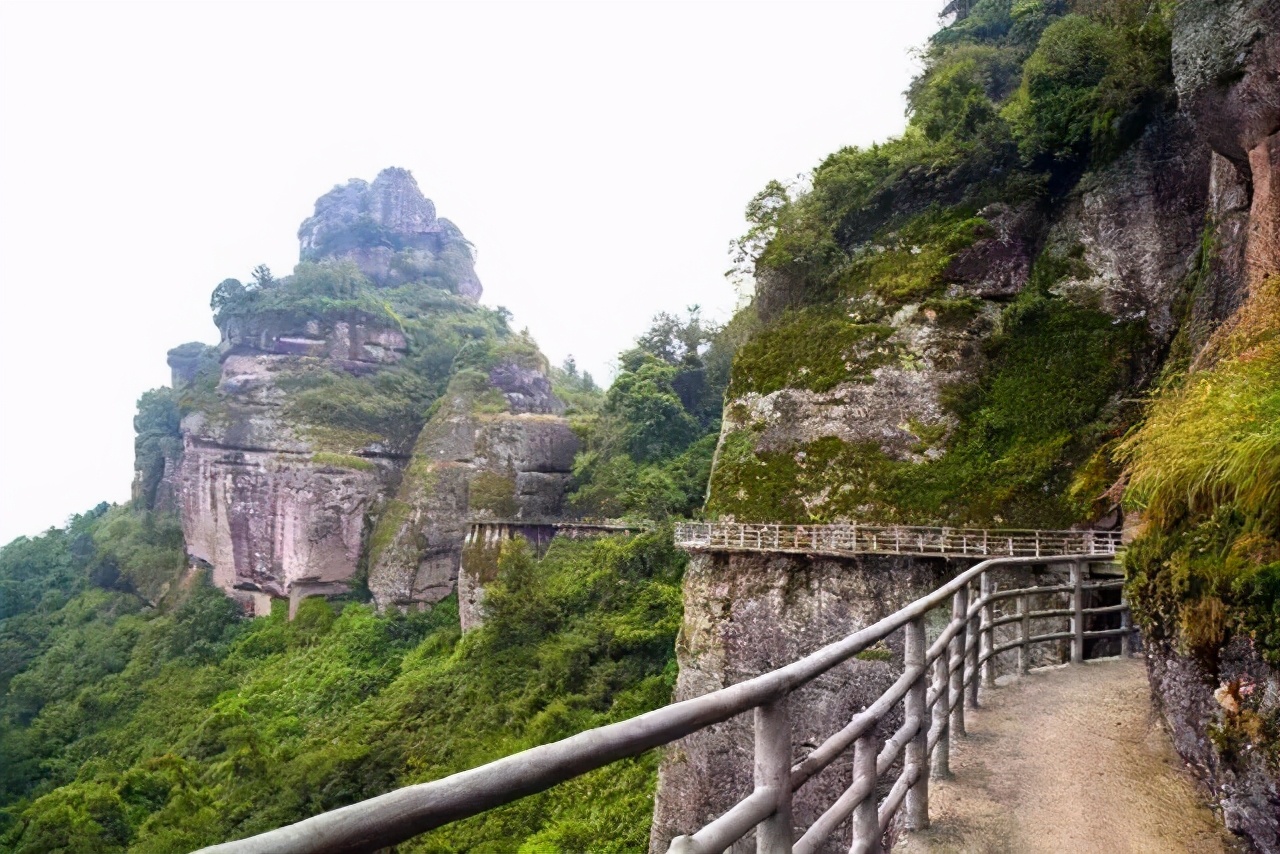 广东四会奇石河生态温泉景区,广东肇庆七星岩景区旅游攻略